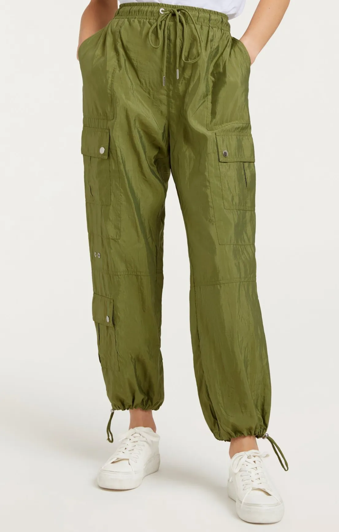 Nitsan Parachute Pant