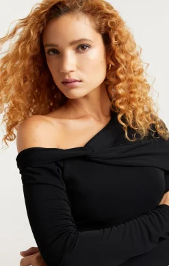 Zaya Top